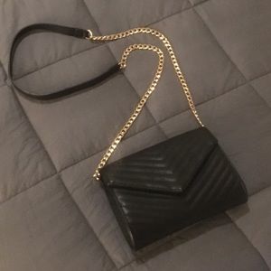 Forever 21 Quilted Chevron Crossbody